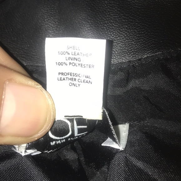 Loft by Ann Taylor Ladies Black Cropped Real Leather Jacket button cape style s0 - Picture 10 of 11